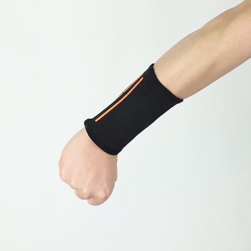 Compression Wrist Sleeve Nylon Wrist Sleeve for Men &Women OEM & Wholesale