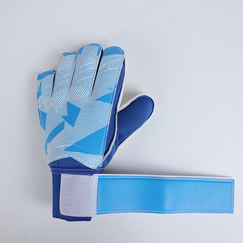 Football Goalkeeper Gloves Wholesale