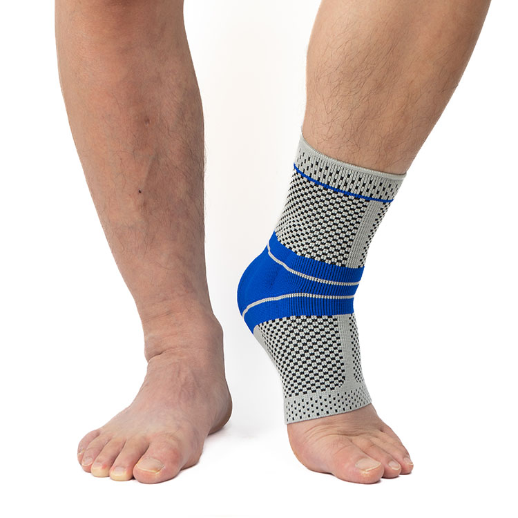Factory Hot Selling Knitted Ankle Guard with Silica gel Compression ankle Socks 2301