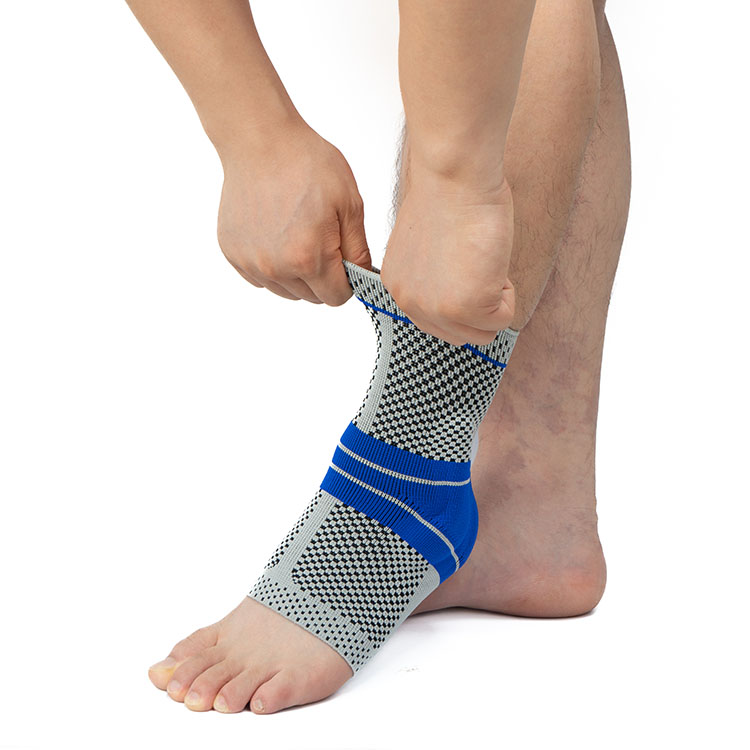 Factory Hot Selling Knitted Ankle Guard with Silica gel Compression ankle Socks 2301